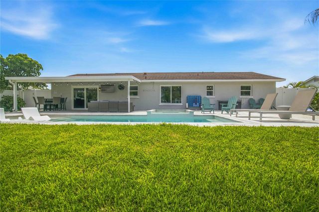 920 68TH STREET NW, Bradenton, FL 34209