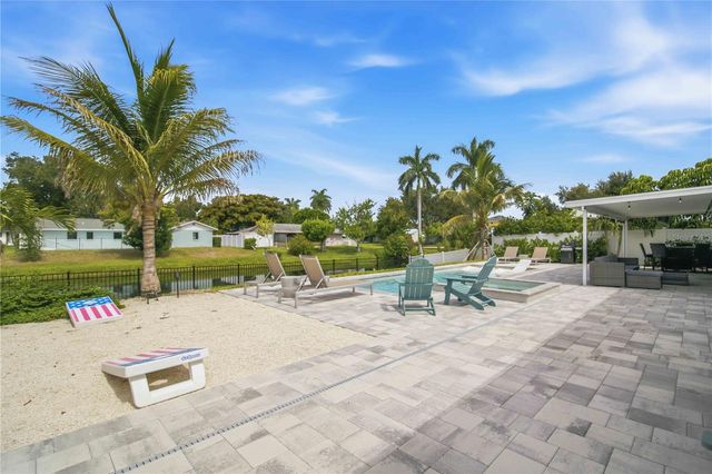 920 68TH STREET NW, Bradenton, FL 34209