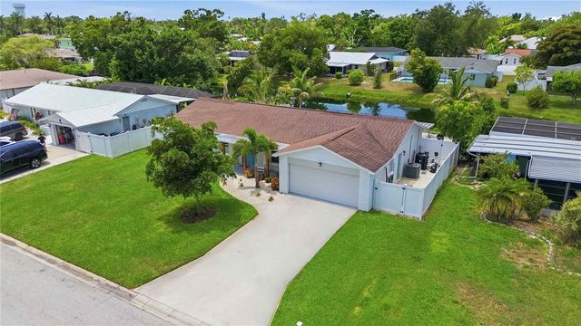 920 68TH STREET NW, Bradenton, FL 34209
