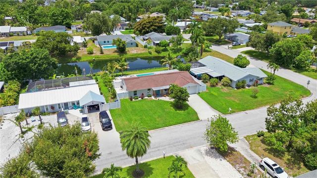 920 68TH STREET NW, Bradenton, FL 34209