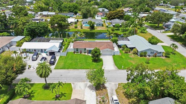 920 68TH STREET NW, Bradenton, FL 34209