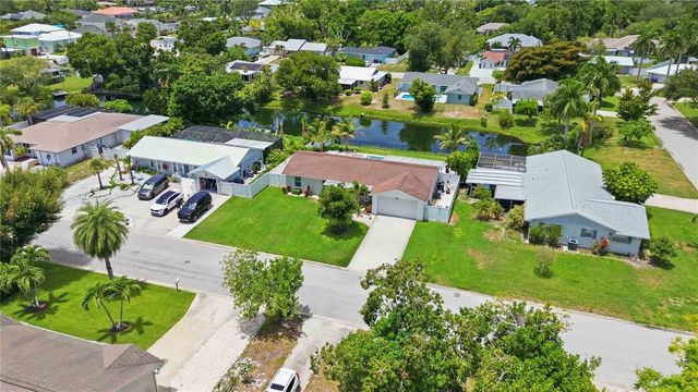 920 68TH STREET NW, Bradenton, FL 34209