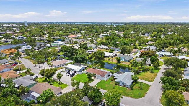 920 68TH STREET NW, Bradenton, FL 34209