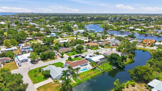 920 68TH STREET NW, Bradenton, FL 34209