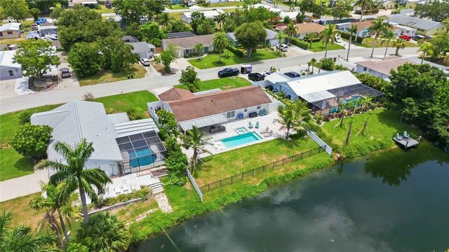 920 68TH STREET NW, Bradenton, FL 34209