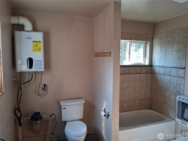 100 Turner Lake Road N, Tonasket, WA 98855