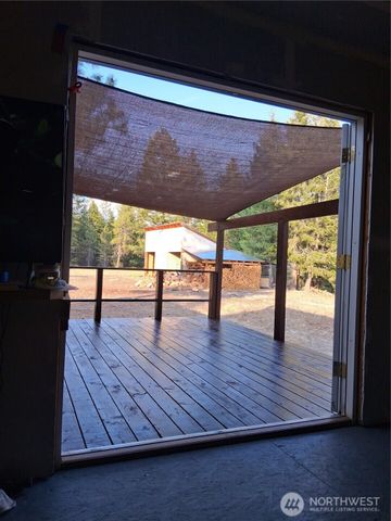 100 Turner Lake Road N, Tonasket, WA 98855