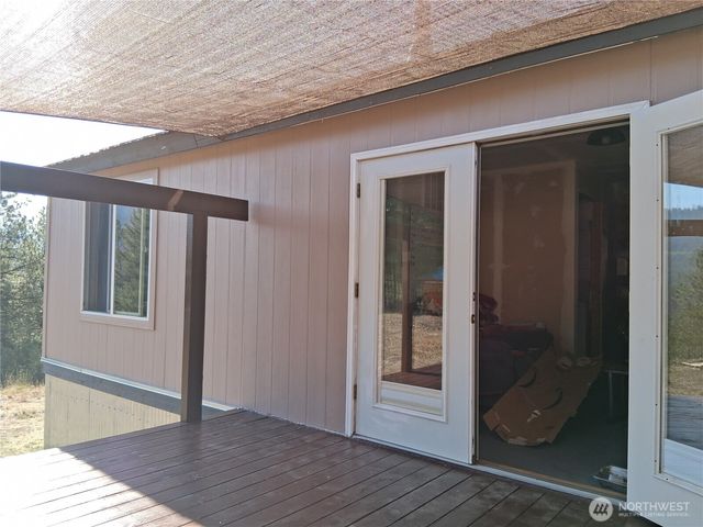 100 Turner Lake Road N, Tonasket, WA 98855