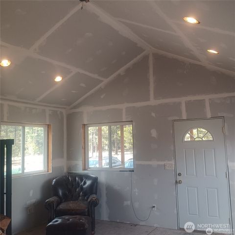 100 Turner Lake Road N, Tonasket, WA 98855