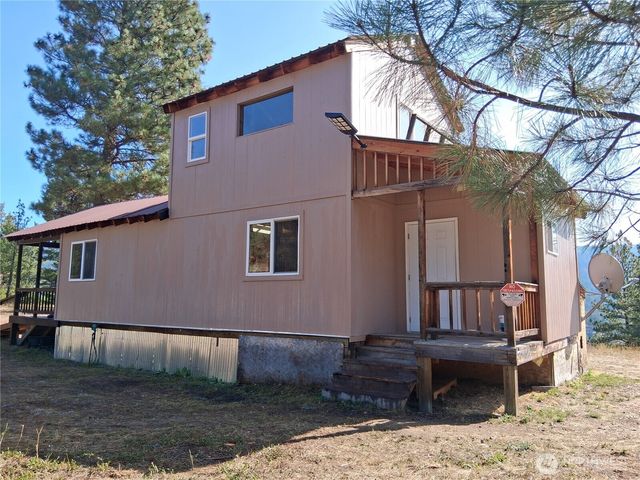 100 Turner Lake Road N, Tonasket, WA 98855
