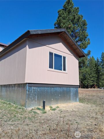 100 Turner Lake Road N, Tonasket, WA 98855