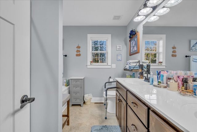 2694 Powers Bridge Rd, Manchester, TN 37355