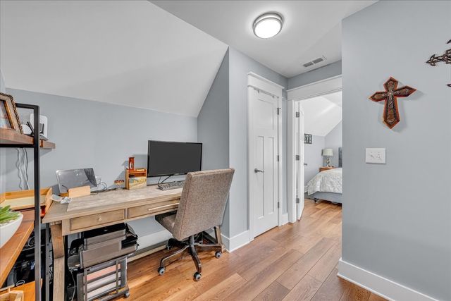 2694 Powers Bridge Rd, Manchester, TN 37355