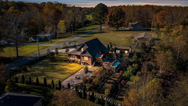 2694 Powers Bridge Rd, Manchester, TN 37355