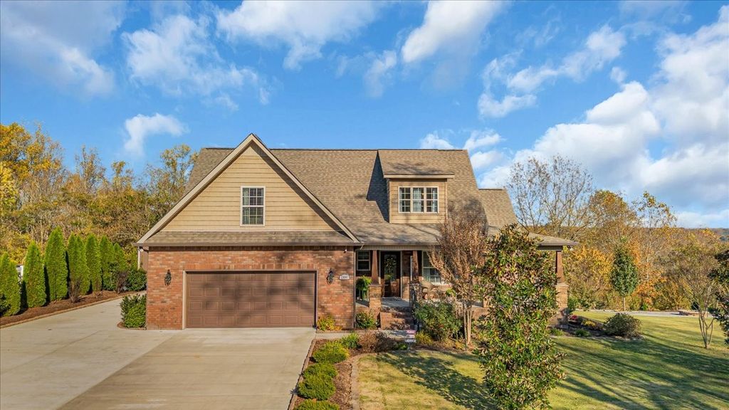 2694 Powers Bridge Rd, Manchester, TN 37355