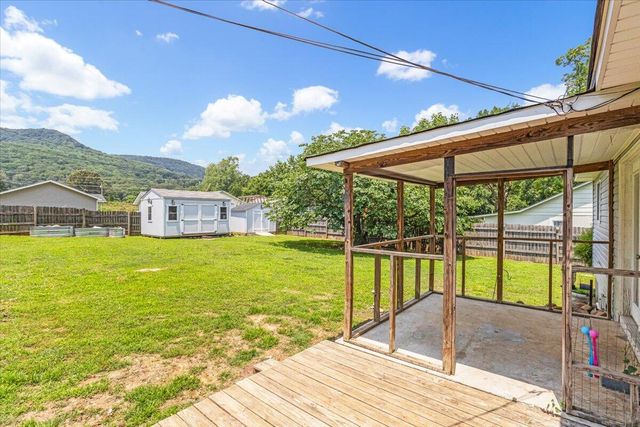536 Sequatchie Lane, Sequatchie, TN 37374