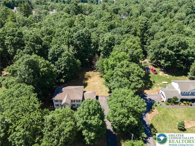 2014 Gorden Ridge Drive, Price Twp, PA 18302