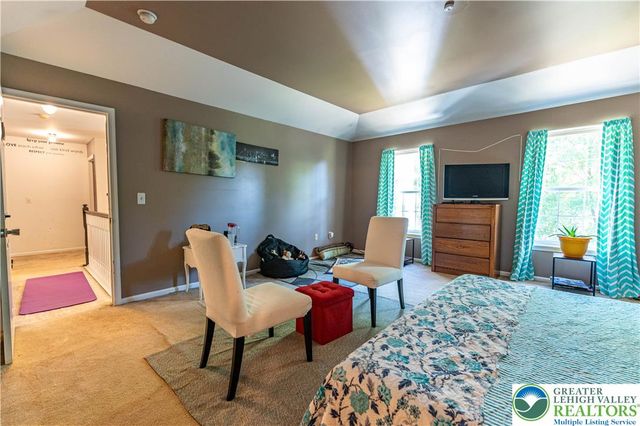 2014 Gorden Ridge Drive, Price Twp, PA 18302