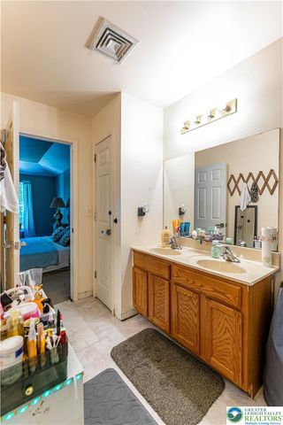 2014 Gorden Ridge Drive, Price Twp, PA 18302