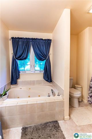 2014 Gorden Ridge Drive, Price Twp, PA 18302
