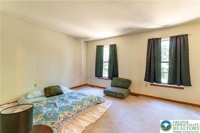 2014 Gorden Ridge Drive, Price Twp, PA 18302