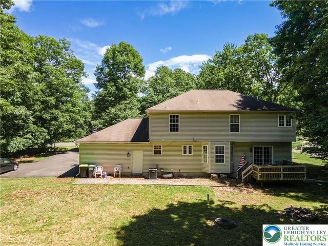 2014 Gorden Ridge Drive, Price Twp, PA 18302