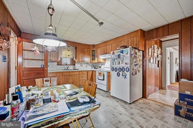 333 S 4TH ST, Perkasie, PA 18944