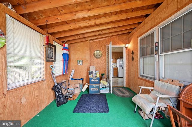333 S 4TH ST, Perkasie, PA 18944