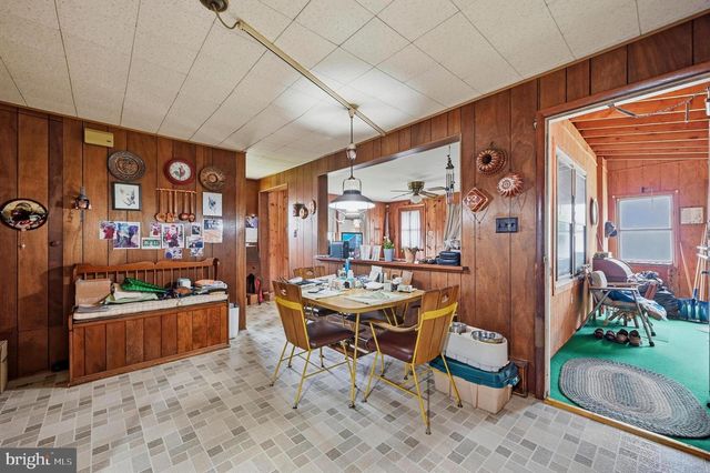 333 S 4TH ST, Perkasie, PA 18944