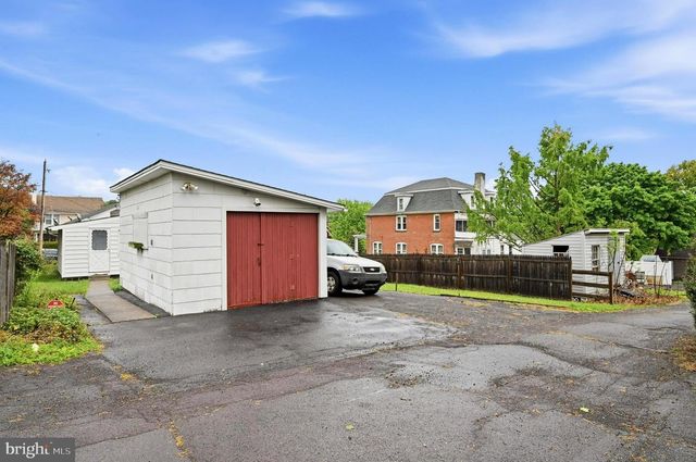 333 S 4TH ST, Perkasie, PA 18944