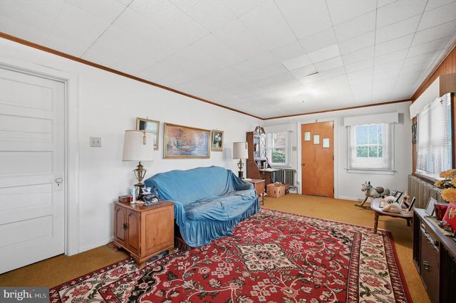 333 S 4TH ST, Perkasie, PA 18944
