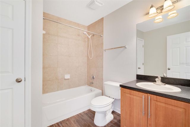 145 N PEARL LAKE CAUSEWAY 202, Altamonte Springs, FL 32714