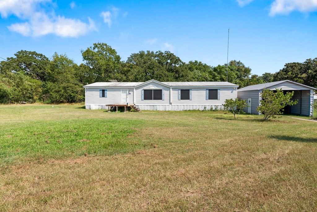 8277 Shady Lane, Bryan, TX 77808