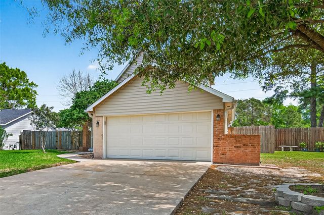 30206 Glenboro Drive, Spring, TX 77386