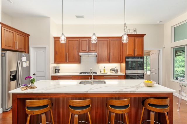 1810 NW 17TH LANE, Gainesville, FL 32605