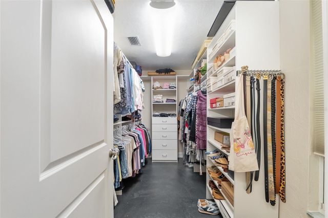 1810 NW 17TH LANE, Gainesville, FL 32605