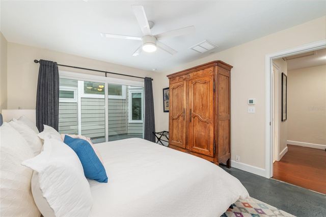 1810 NW 17TH LANE, Gainesville, FL 32605