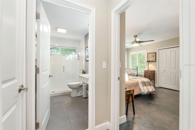 1810 NW 17TH LANE, Gainesville, FL 32605