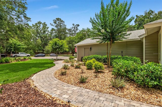 1810 NW 17TH LANE, Gainesville, FL 32605