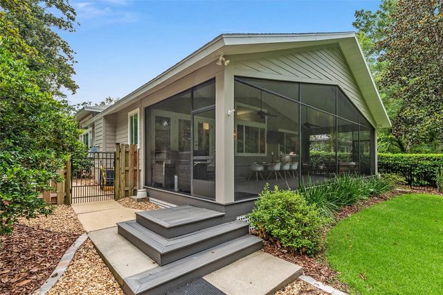 1810 NW 17TH LANE, Gainesville, FL 32605