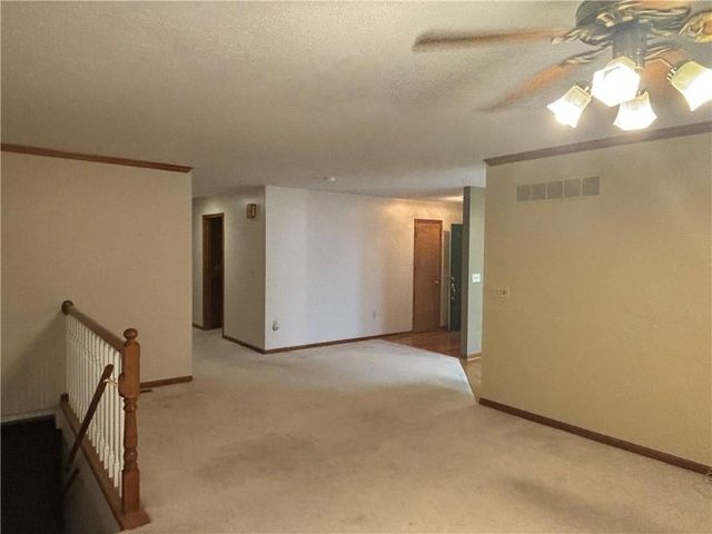 25595 Rockville Road, Louisburg, KS 66053