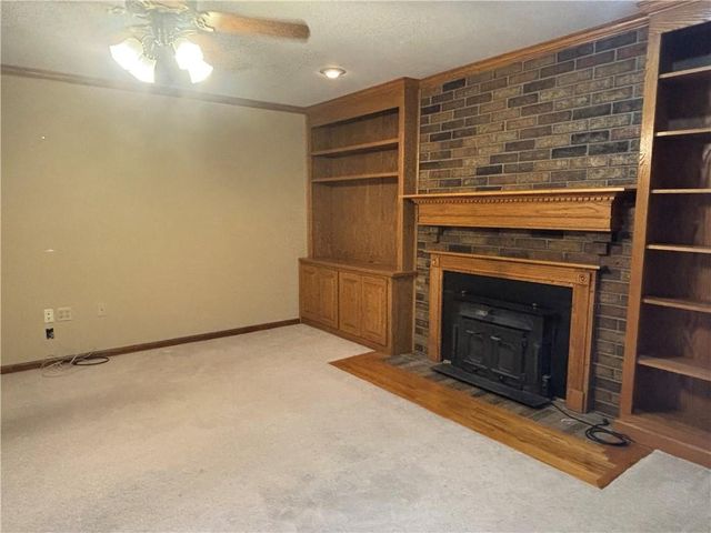 25595 Rockville Road, Louisburg, KS 66053