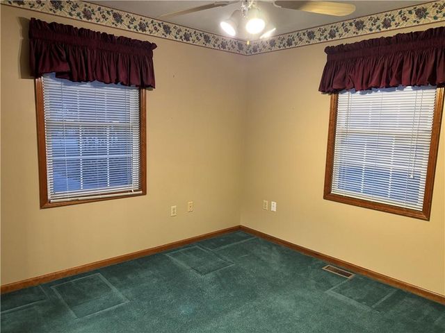 25595 Rockville Road, Louisburg, KS 66053