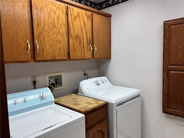 25595 Rockville Road, Louisburg, KS 66053