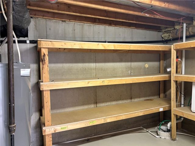 25595 Rockville Road, Louisburg, KS 66053