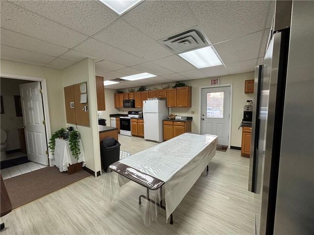 25595 Rockville Road, Louisburg, KS 66053