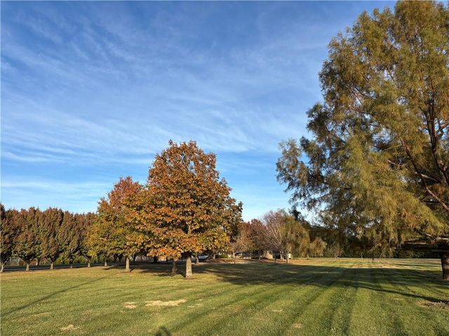 25595 Rockville Road, Louisburg, KS 66053