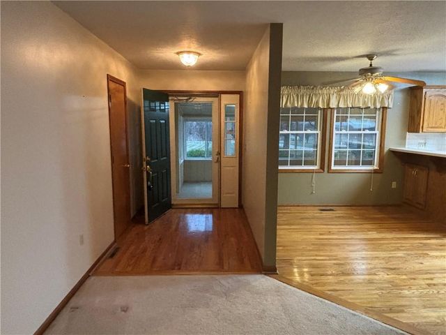 25595 Rockville Road, Louisburg, KS 66053