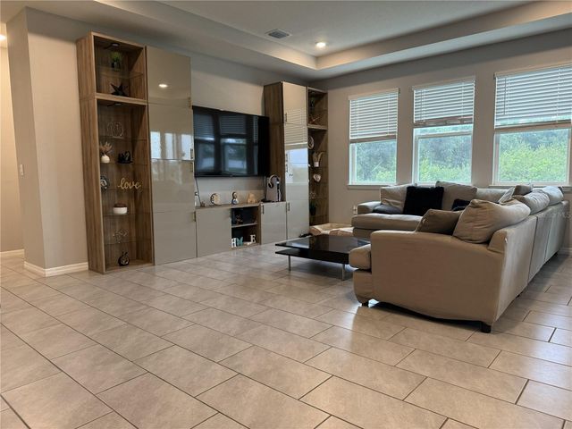 17637 CANTARINA COVE, Bradenton, FL 34211