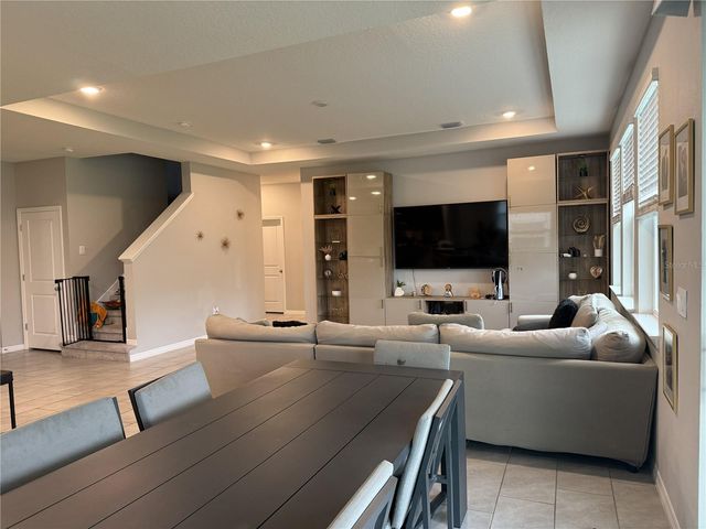 17637 CANTARINA COVE, Bradenton, FL 34211